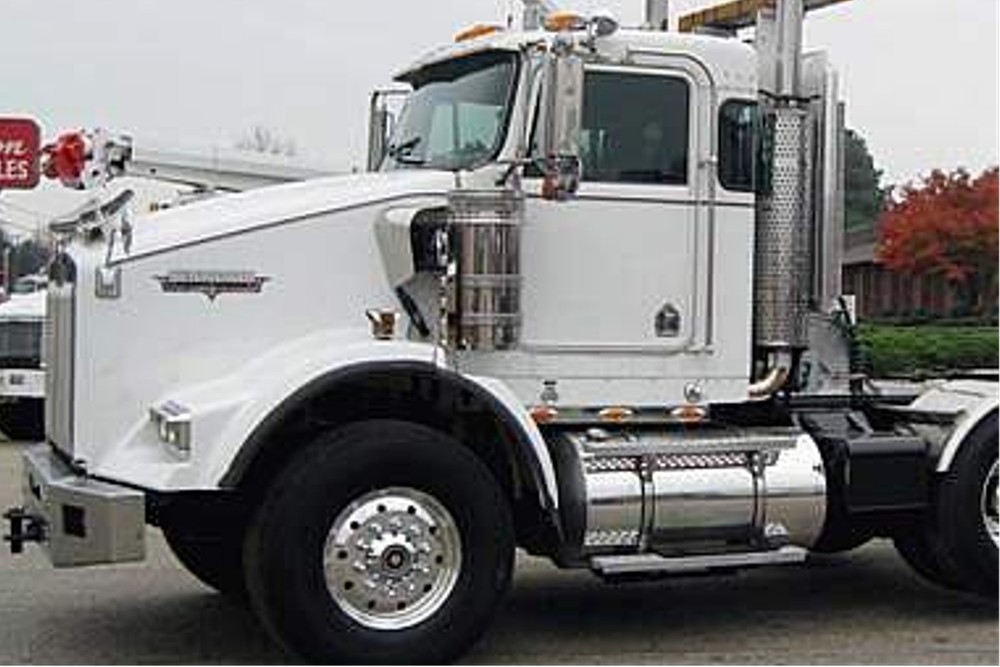JP-K11 Aftermarket, Fits Kenworth T800 Curved Cowl Hood With Split Fender1995 to 2006 - Image 4